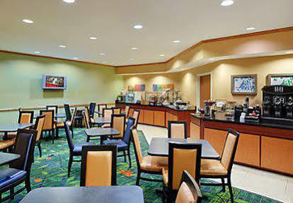 Fairfield Inn And Suites By Marriott Tampa North Temple Terrace Exterior foto